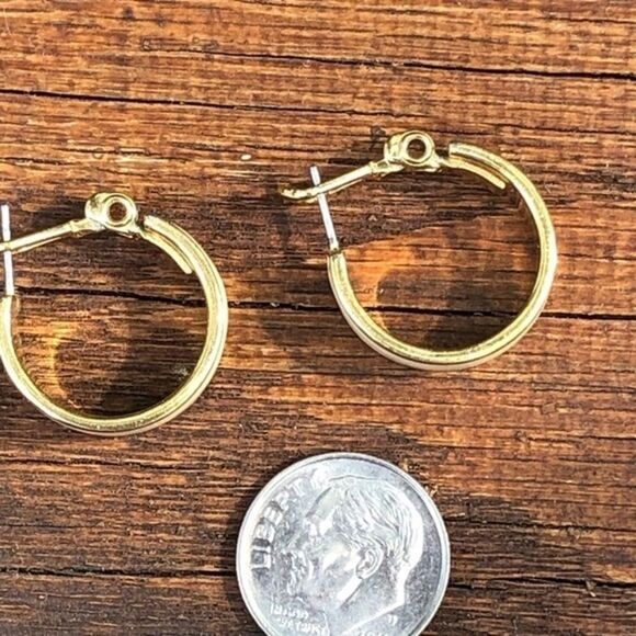 Vintage Monet Gold/ Off White Hoops - Picture 7 of 7